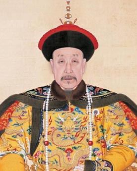 乾隆皇帝简介_把清朝的康乾盛世推向顶峰乾隆个人资料