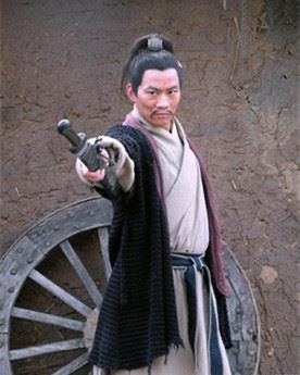 轰天雷凌振简介_《水浒传》中善造火炮的梁山英雄_凌振个人资料