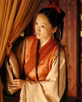 袭人简介_宝玉四个大丫鬟之首袭人个人资料