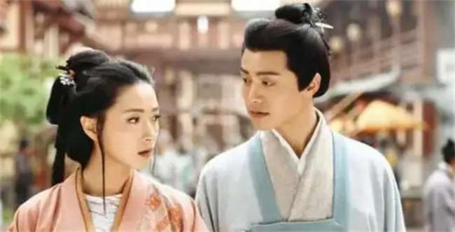 曹操死后，刘协为何会把女儿送给曹丕呢？