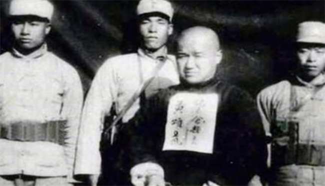 张百奎残害无数同胞，百姓对其恨之入骨，此人结局咋样？