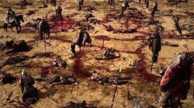 古代打仗士兵为什么宁愿战死，也不躺下装死？