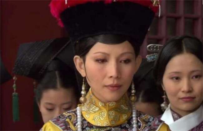 雍正的皇后是谁？ 雍正帝的原配是纯元皇后吗？