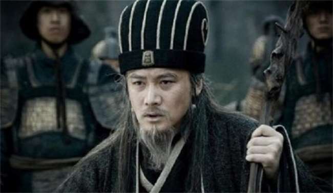 刘备要是统一天下 刘备会先对哪两个人下手