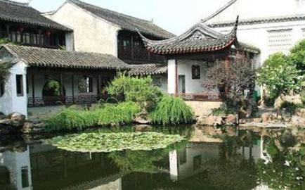 宋诗赏析之初晴游沧浪亭，该诗的作者在诗中有什么隐喻？